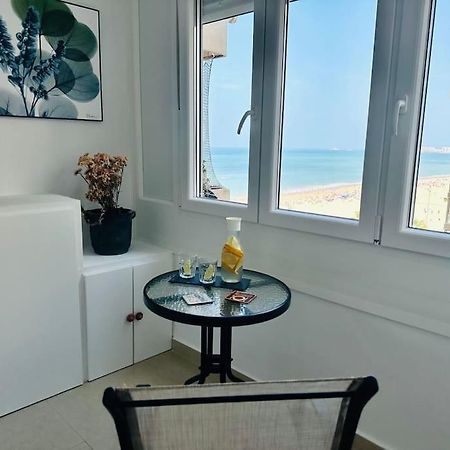 Apartamento A Pie De Playa. Καντίζ Εξωτερικό φωτογραφία